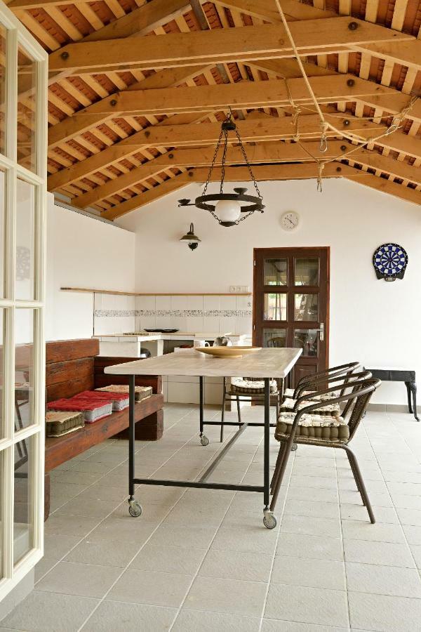 Castle Area Blatna Villa Luaran gambar